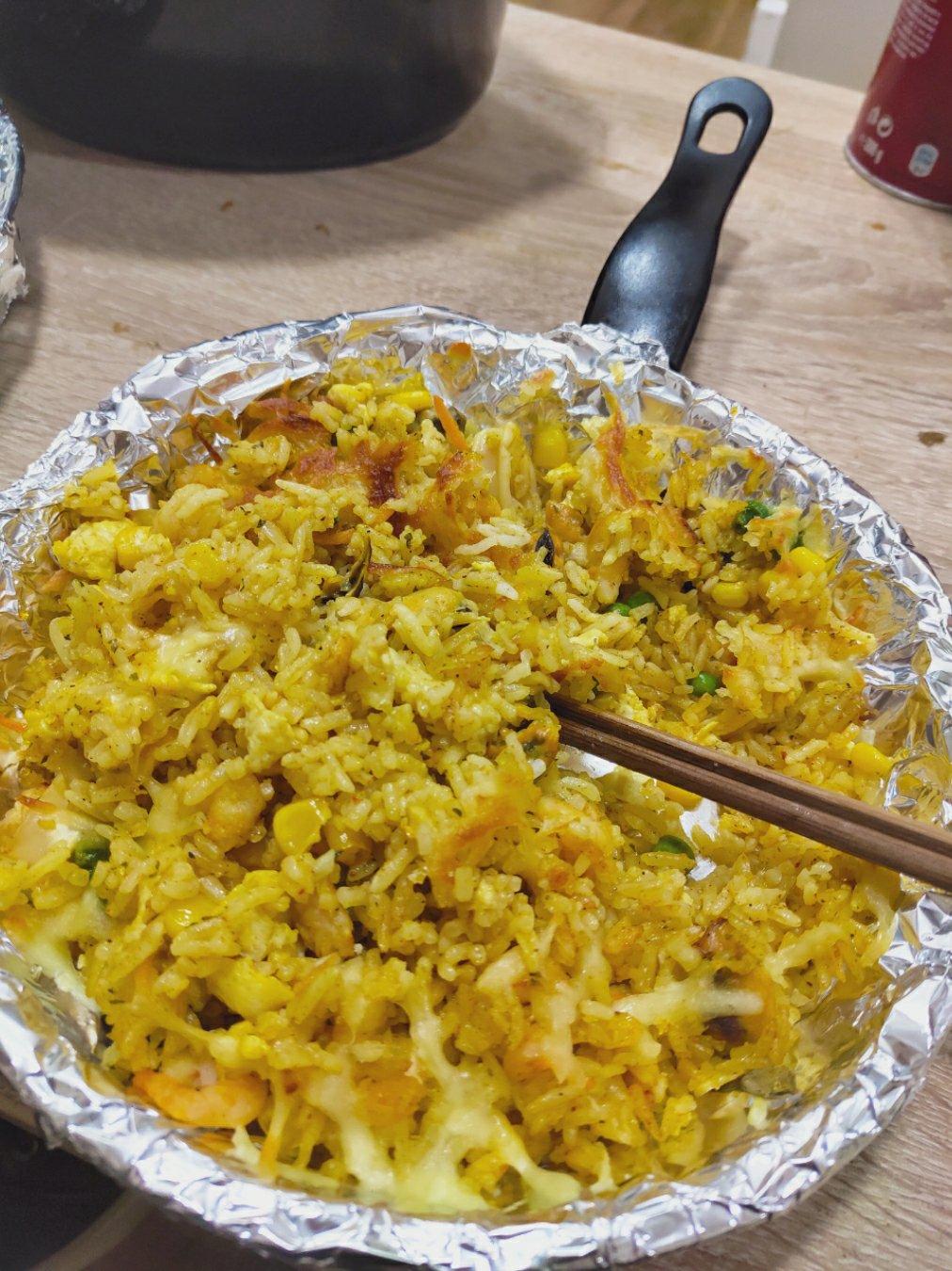 「简单好吃的」芝士焗海鲜炒饭