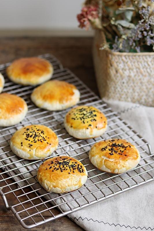 酥皮绿豆饼   酥得掉渣渣