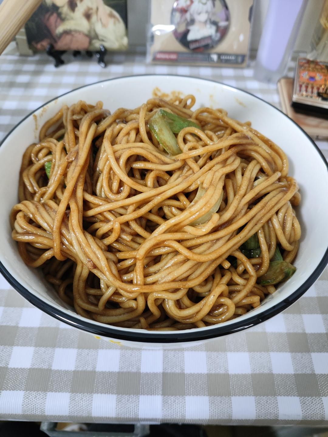 路边摊炒面🥘｜称之为夜宵杀手不过分吧🤣