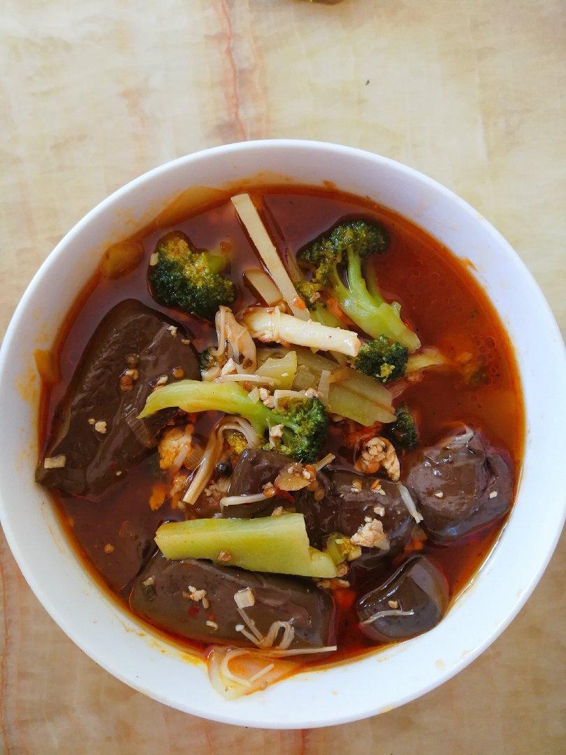 香辣毛血旺