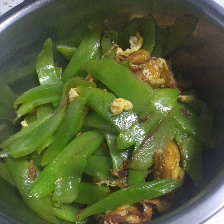 莴笋炒蛋