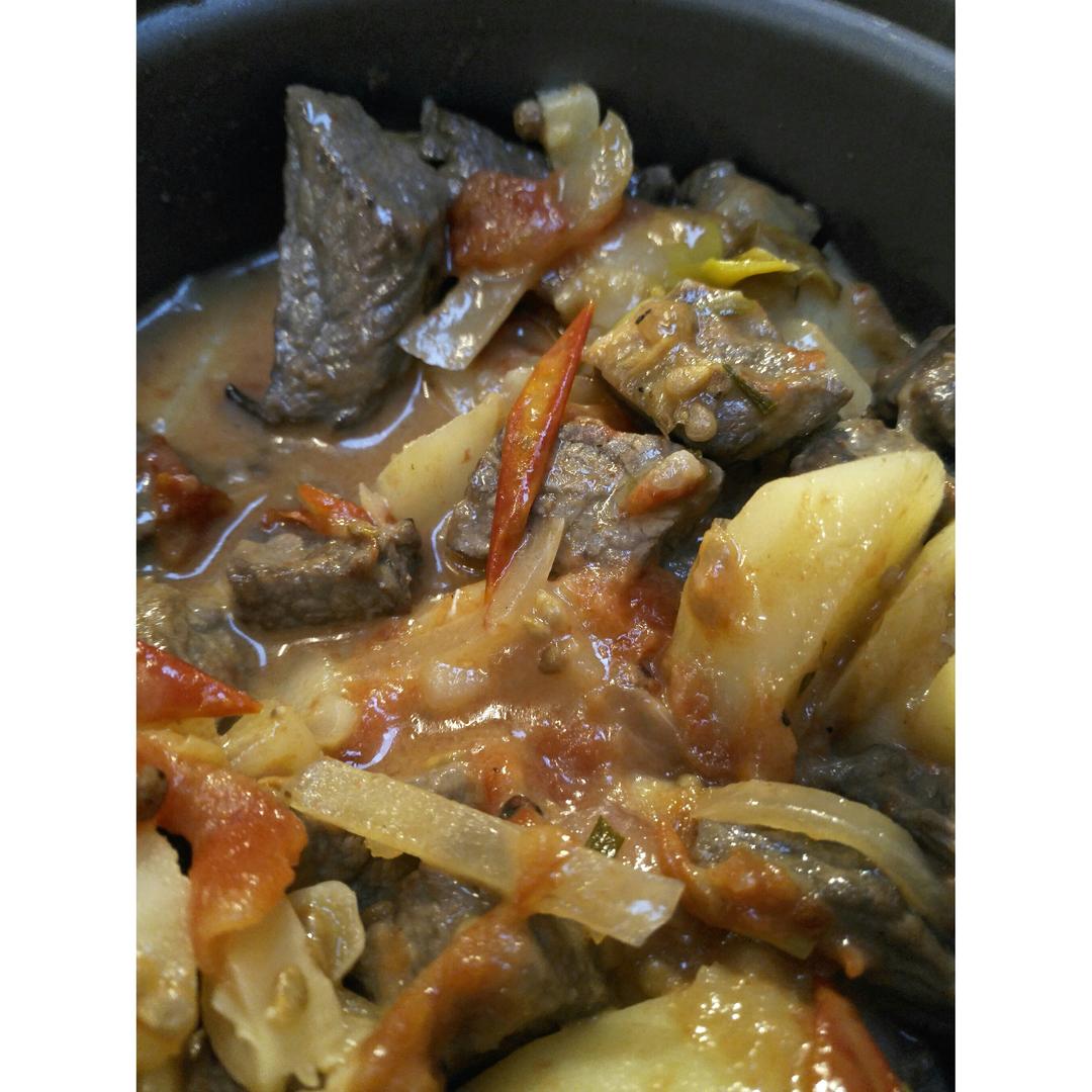 红烧牛肉土豆 （独家秘制）