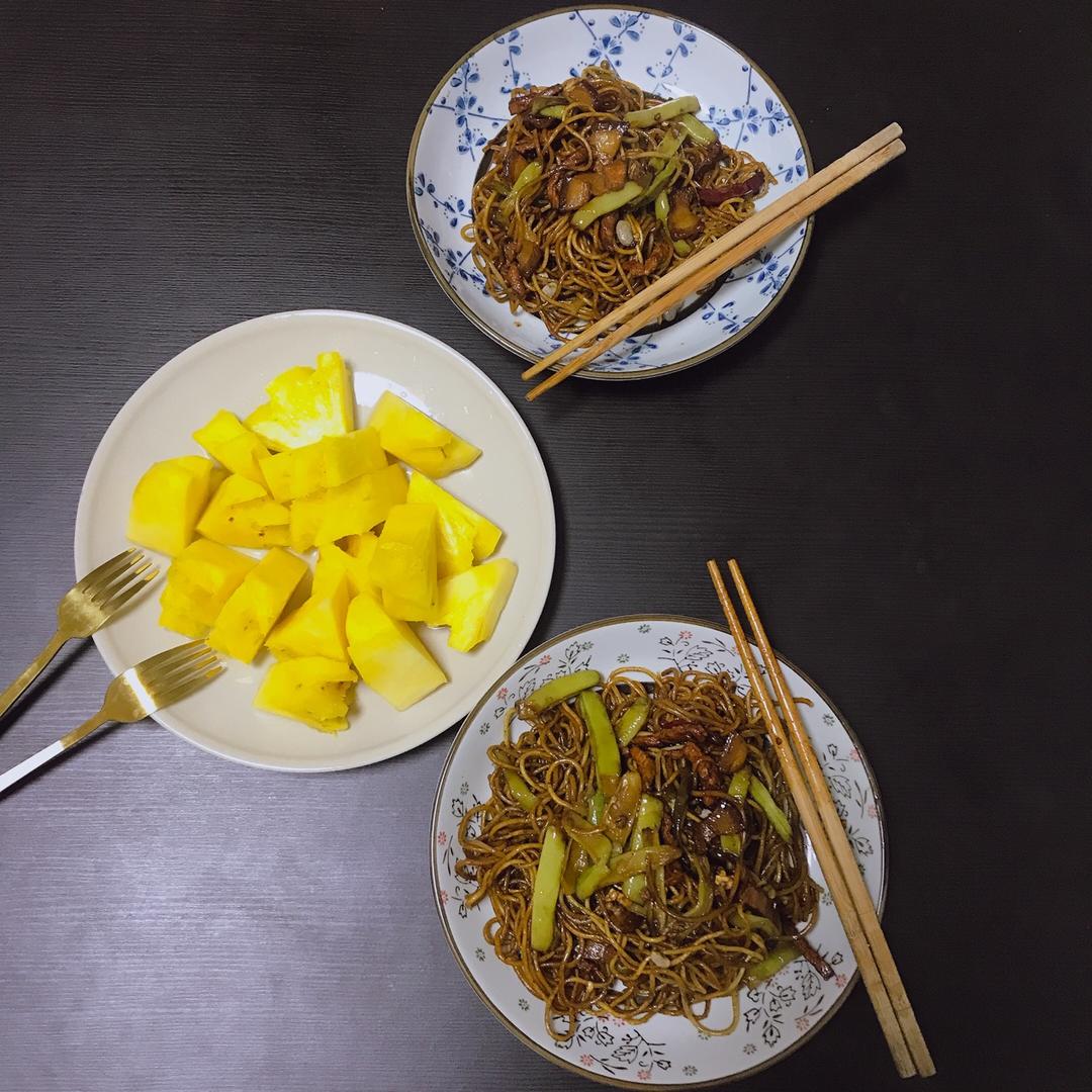 家常豆角焖面