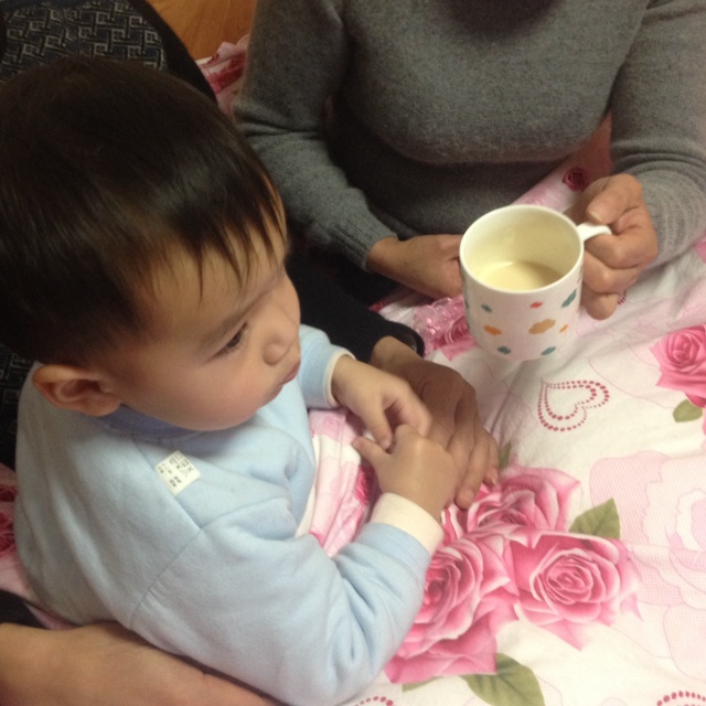 浓浓的锅煮奶茶