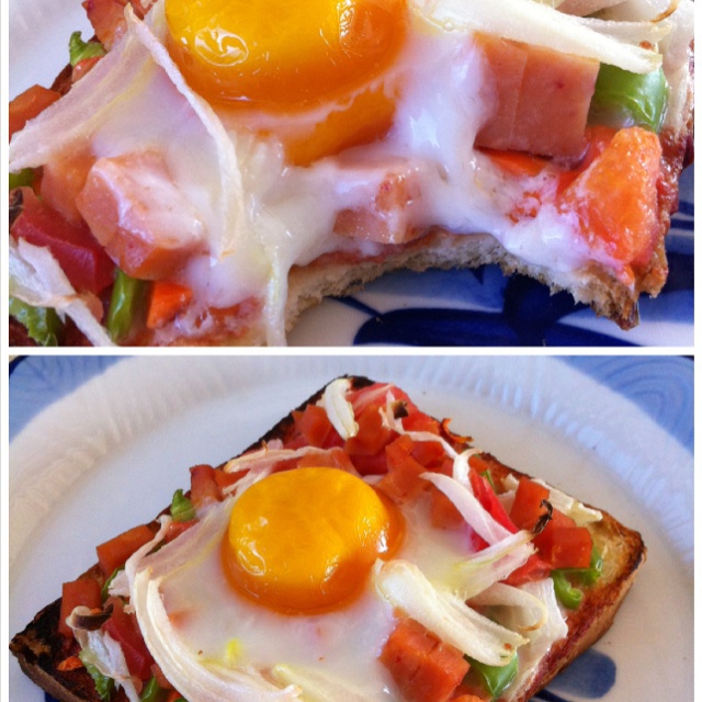 吐司太阳蛋披萨