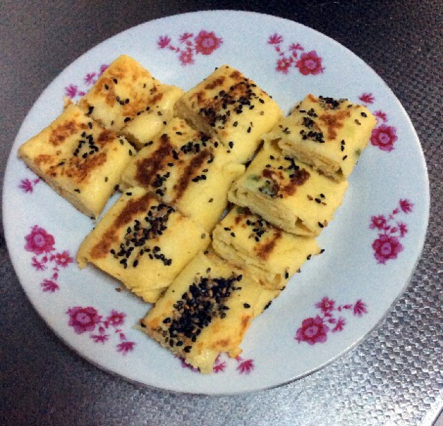 豆渣糯米芝麻卷