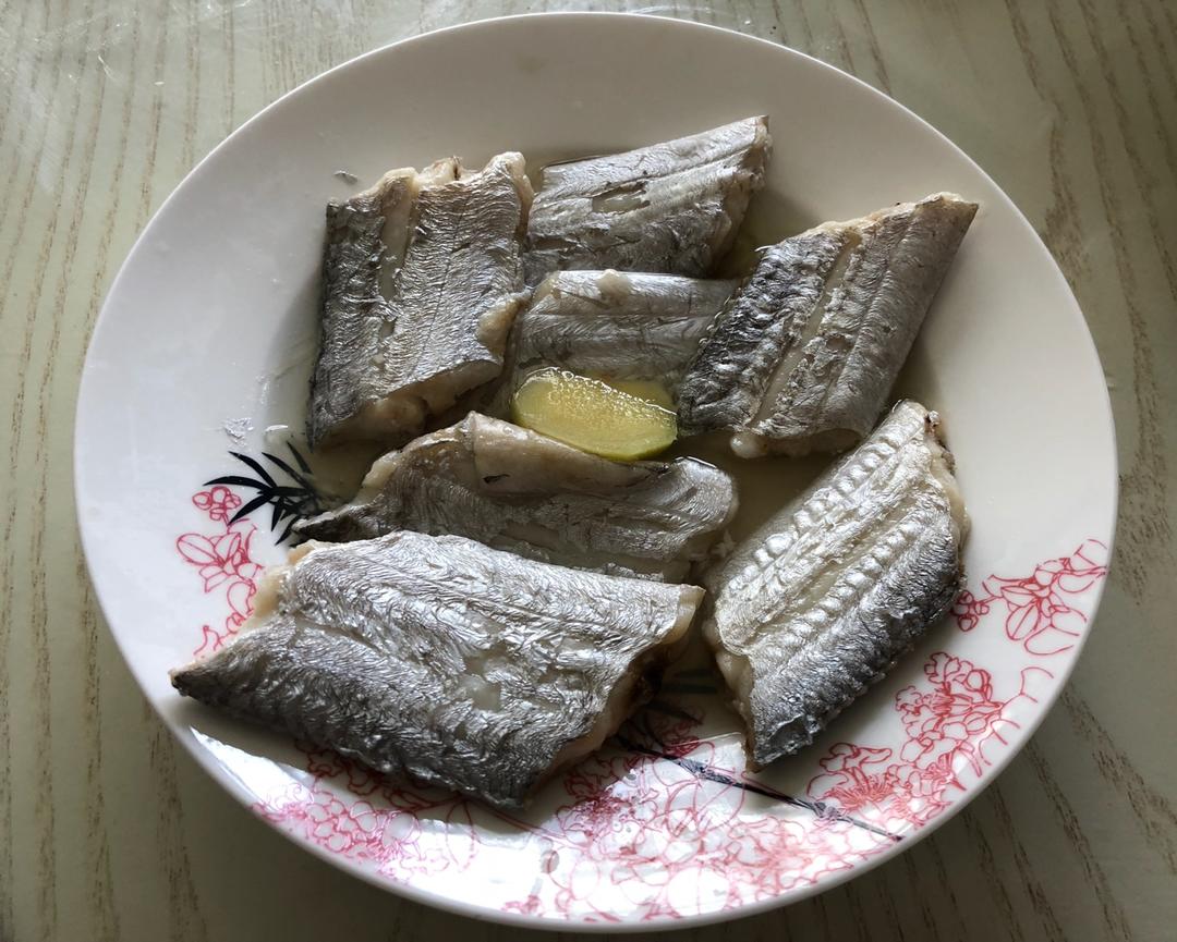 清蒸带鱼