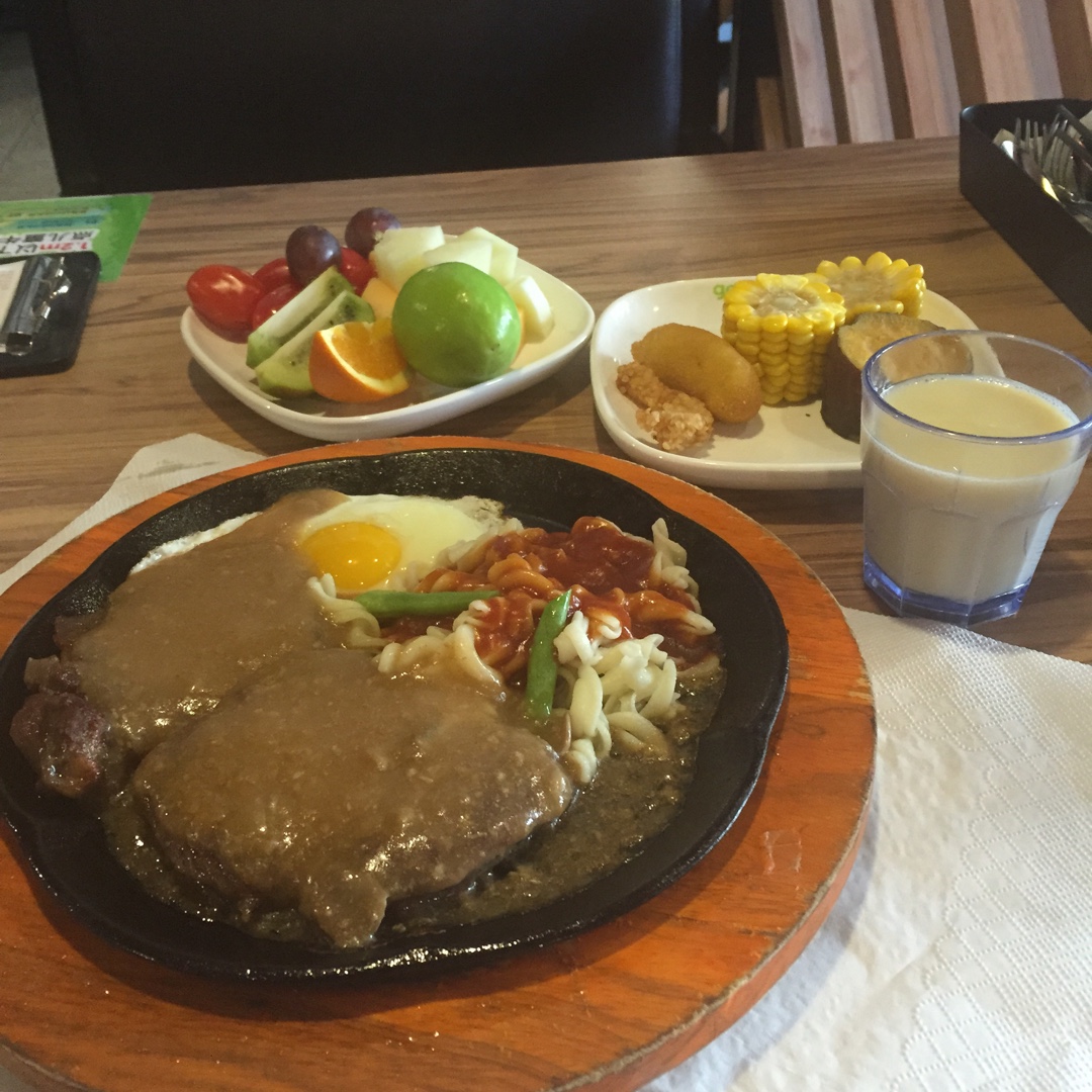 外食--品尝一切美味