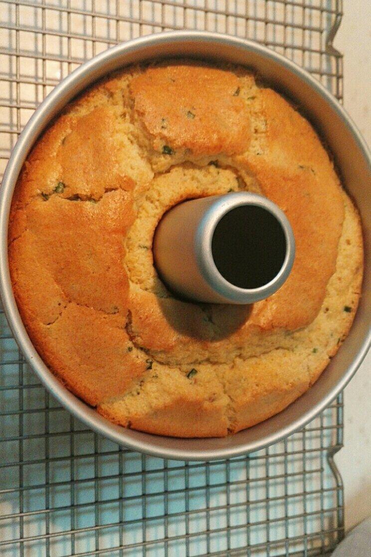 咸香戚风经典——黄金葱香肉松戚风