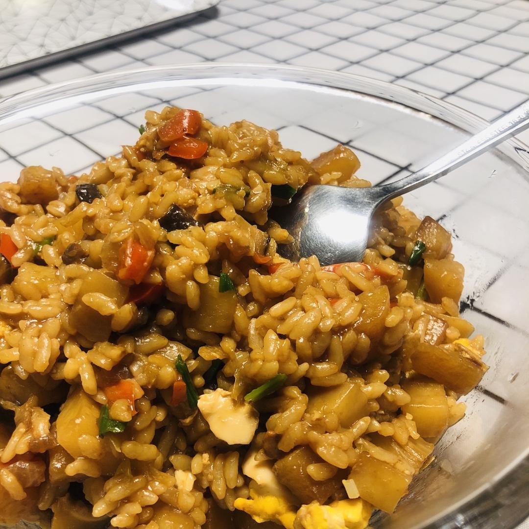 土豆焖饭（电饭锅版）