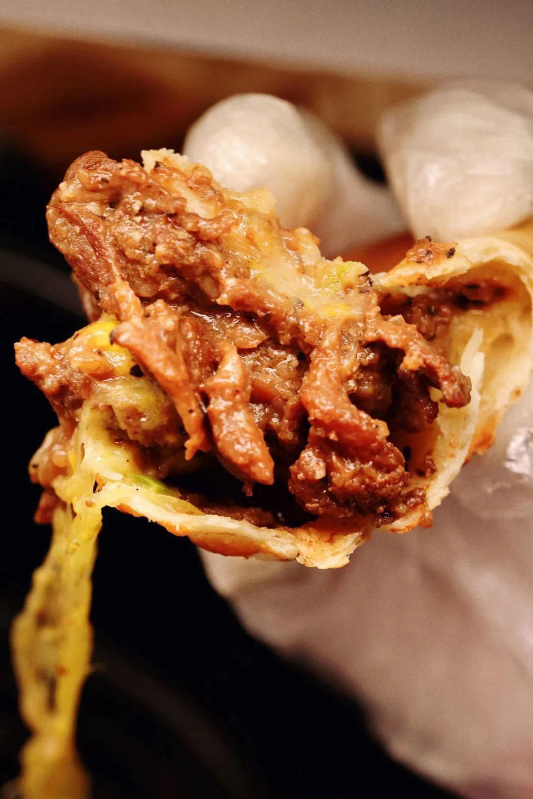 安格斯牛肉芝士卷