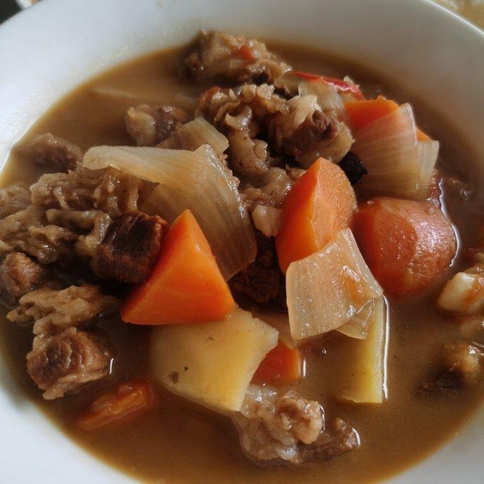 番茄土豆炖牛腩
