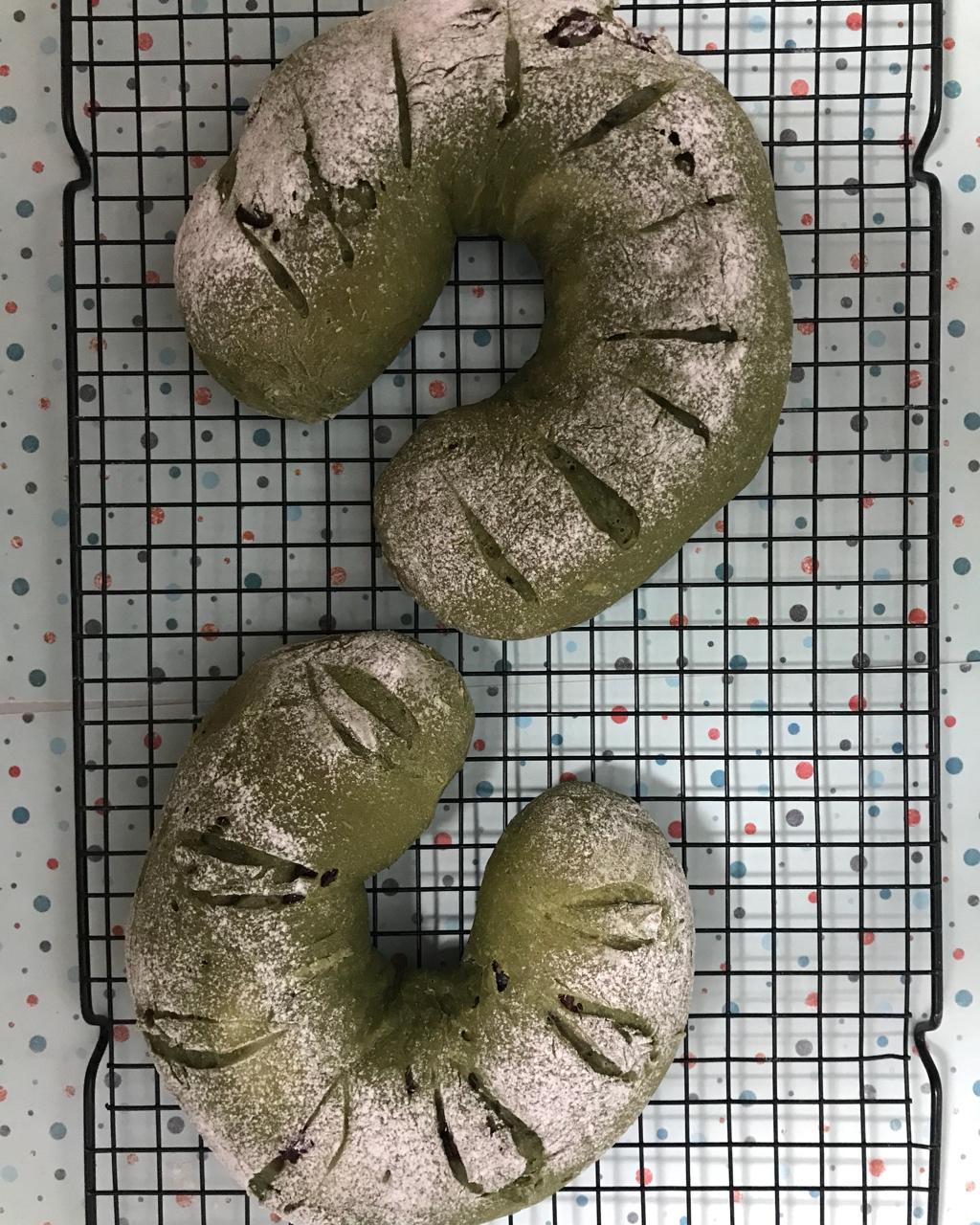 抹茶麻薯红豆软欧包