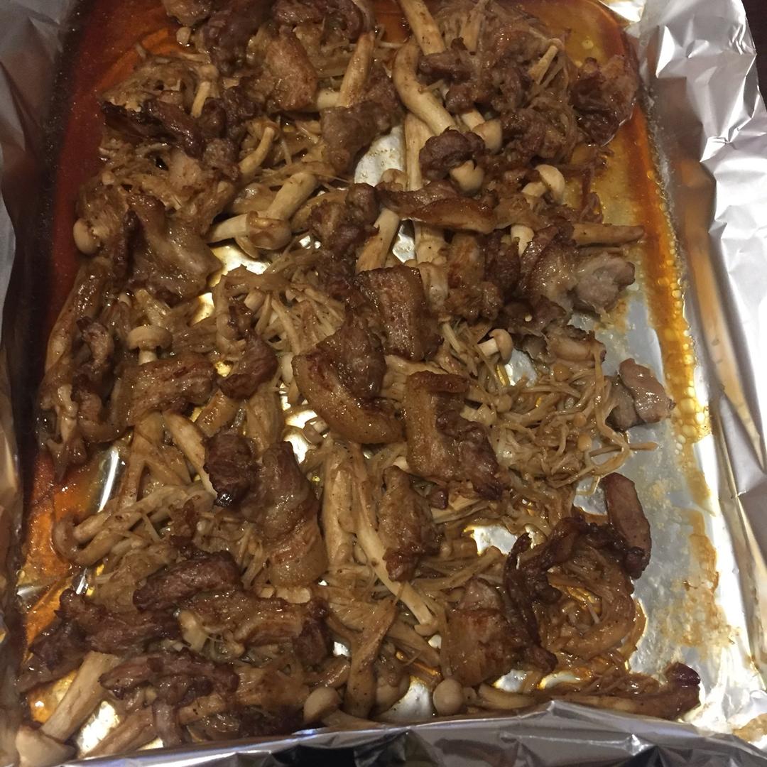 烤五花肉（五花肉+金针菇）