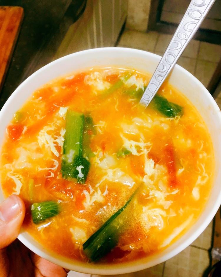 西红柿鸡蛋疙瘩汤