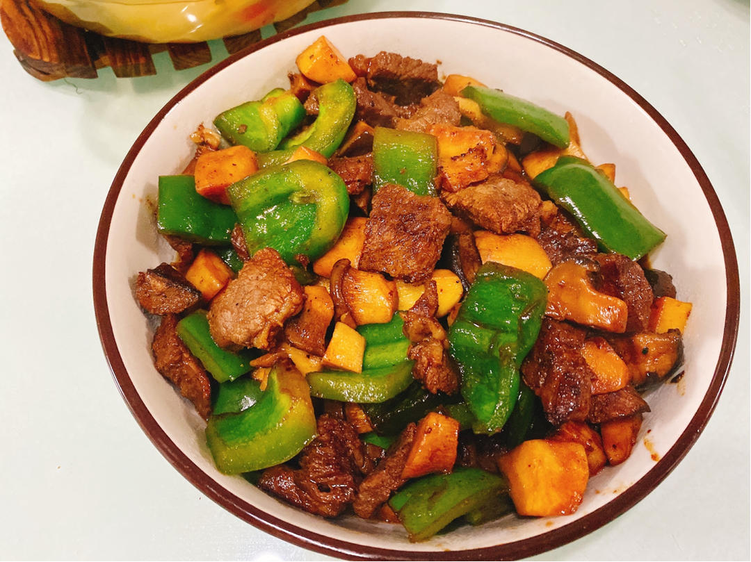 吃肉不长肉 黑椒牛排炒杏鲍菇