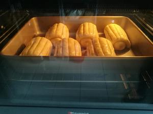 炼乳红豆法式软面包——牛奶哈斯的做法 步骤11