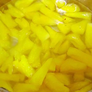 💕简易版🍍菠萝罐头➰的做法 步骤3