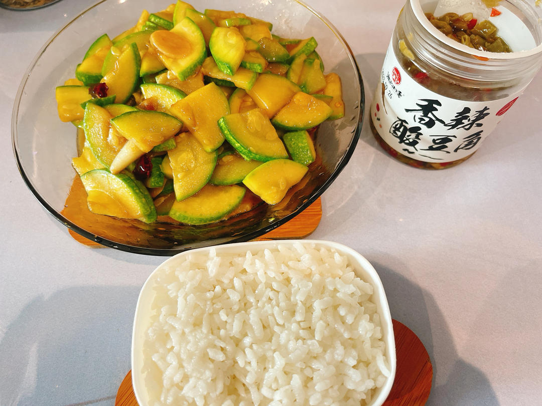 清炒西葫芦，五分钟快手菜