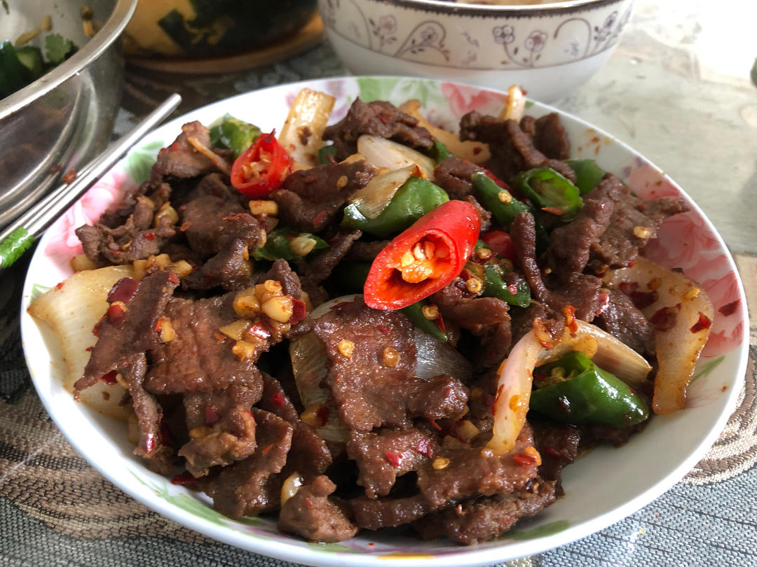 又香又嫩的小炒牛肉（巨好吃，手残党也能做）