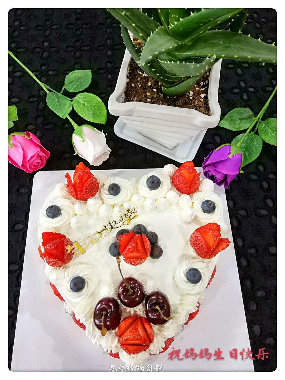 八寸心形戚风蛋糕做法