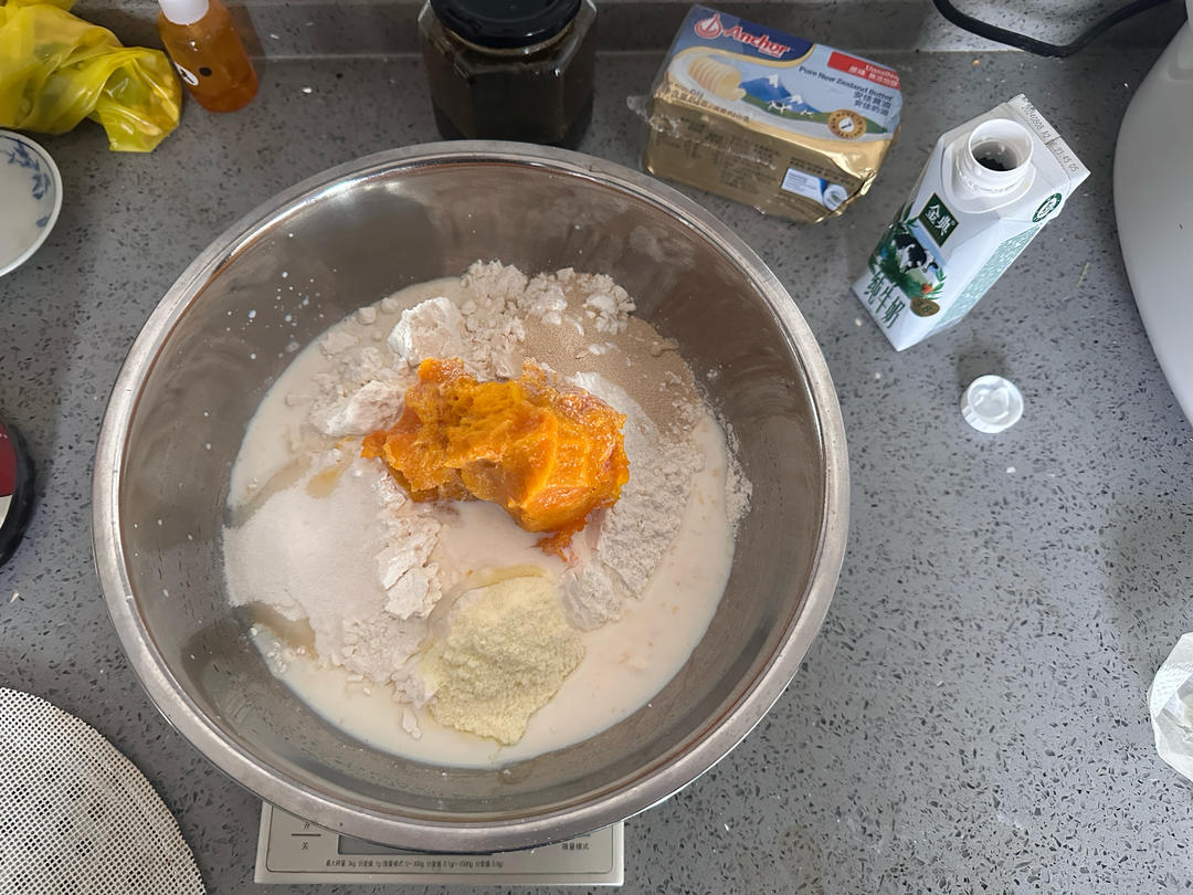 纯奶手撕吐司的做法 步骤1