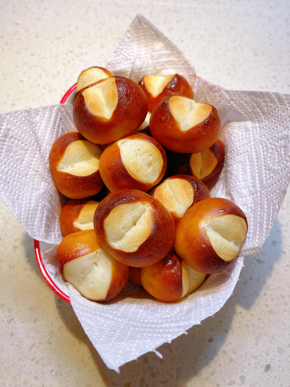 瑞的收藏夹做的碱水小丸子超可爱好操作的碱水面包