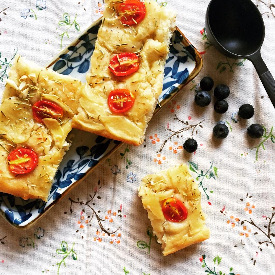 混合香草佛卡夏