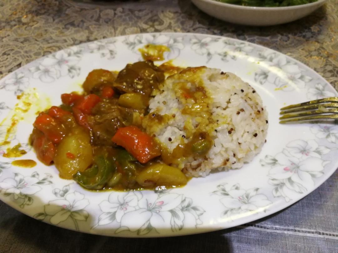 咖喱牛腩土豆