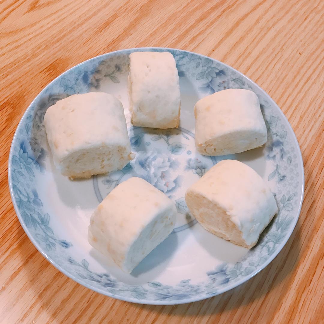 广式牛奶馒头