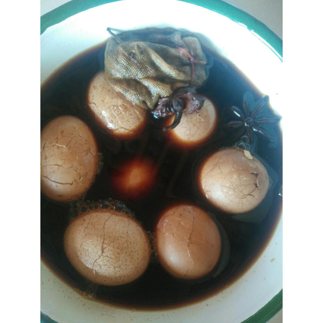电饭煲煮五香茶叶蛋