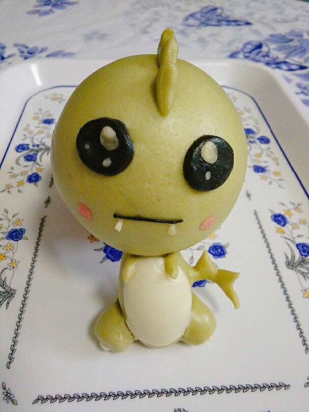 （原创）大眼萌恐龙叉烧包（正面）