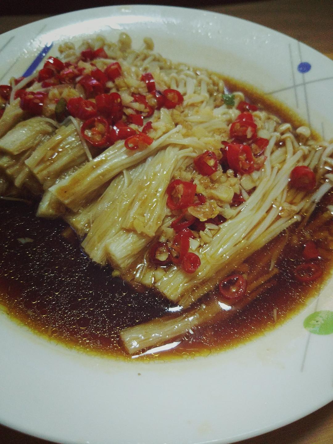 蒜蓉蒸金针菇