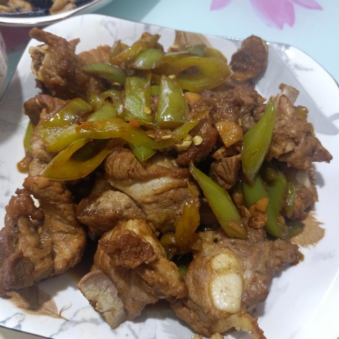 小炒排骨（快手菜零失误）