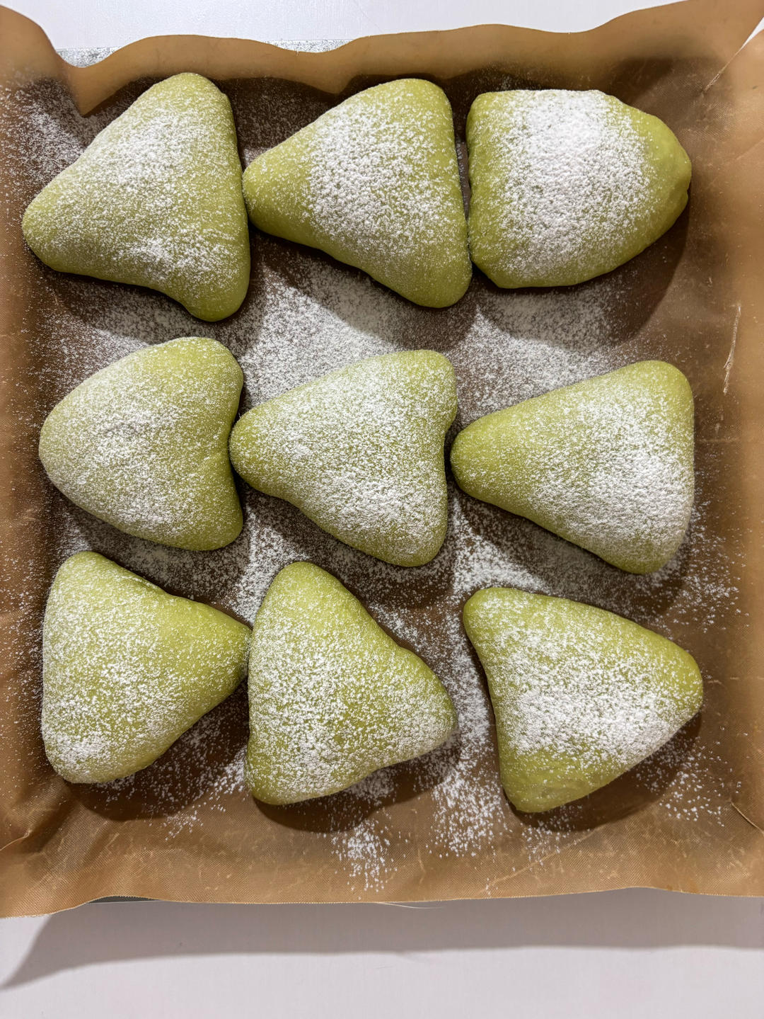 一定要试试‼️这个夏天必吃的斑斓奶香软欧包