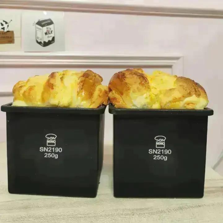 椰香浓郁的椰蓉吐司