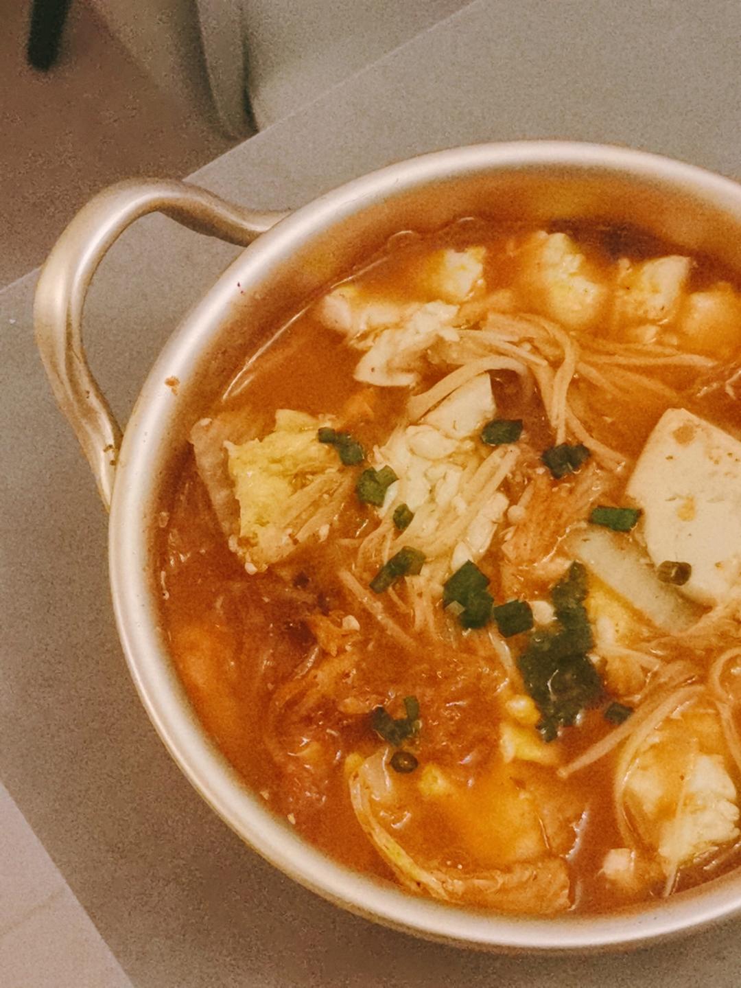 韩国大妈亲授— 韩式泡菜豆腐汤