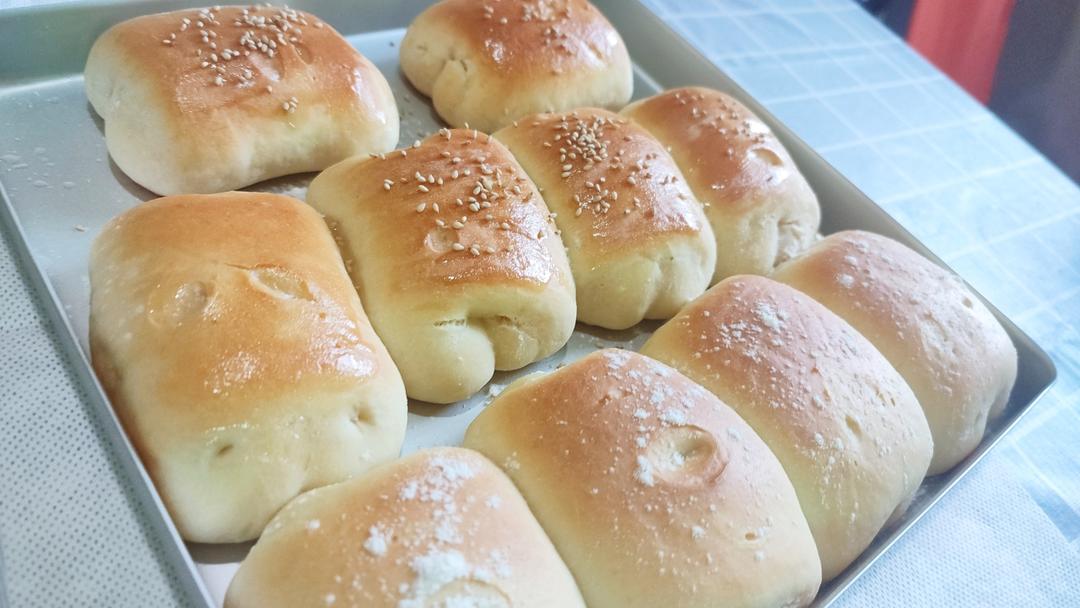 软到不知所措的牛奶卷