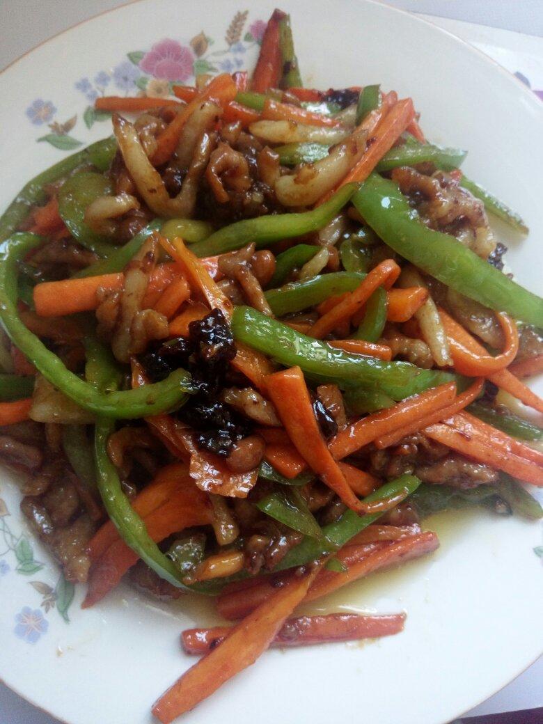 超好吃的鱼香肉丝（做法相当简单，一看就会）