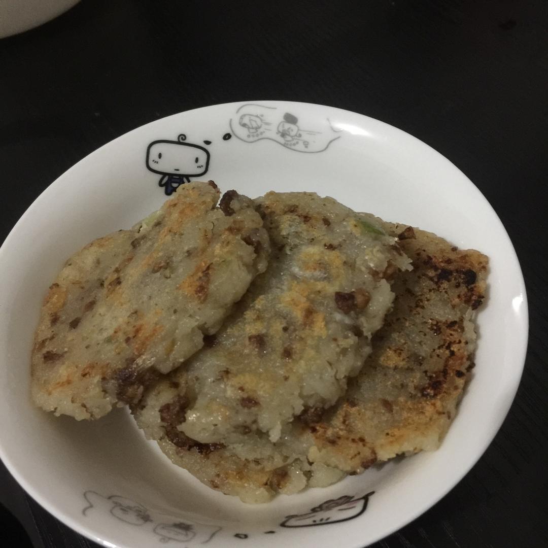 懒人快手餐：鸡蛋藕饼