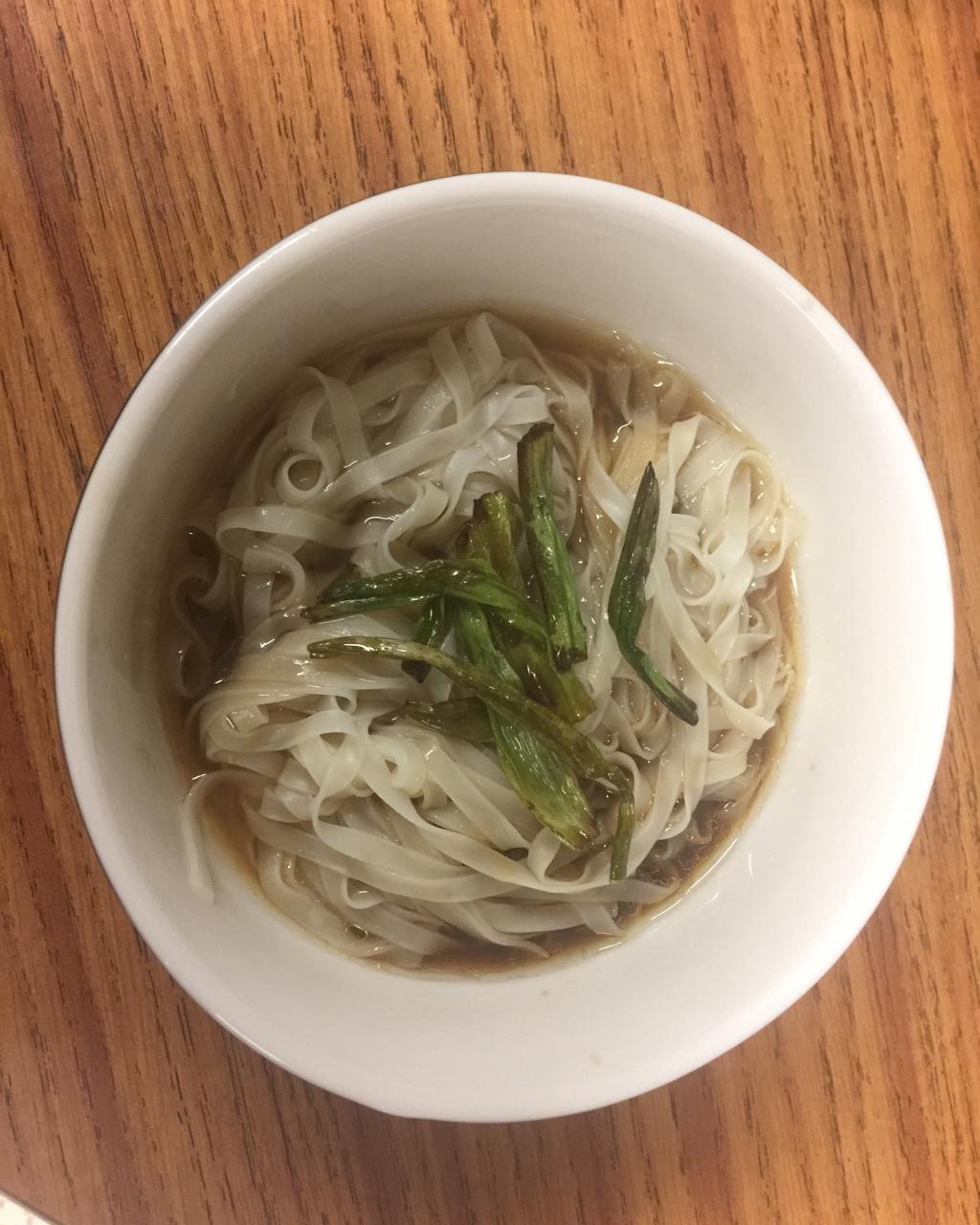 葱油拌面说：总有一碗面是简单又好吃的