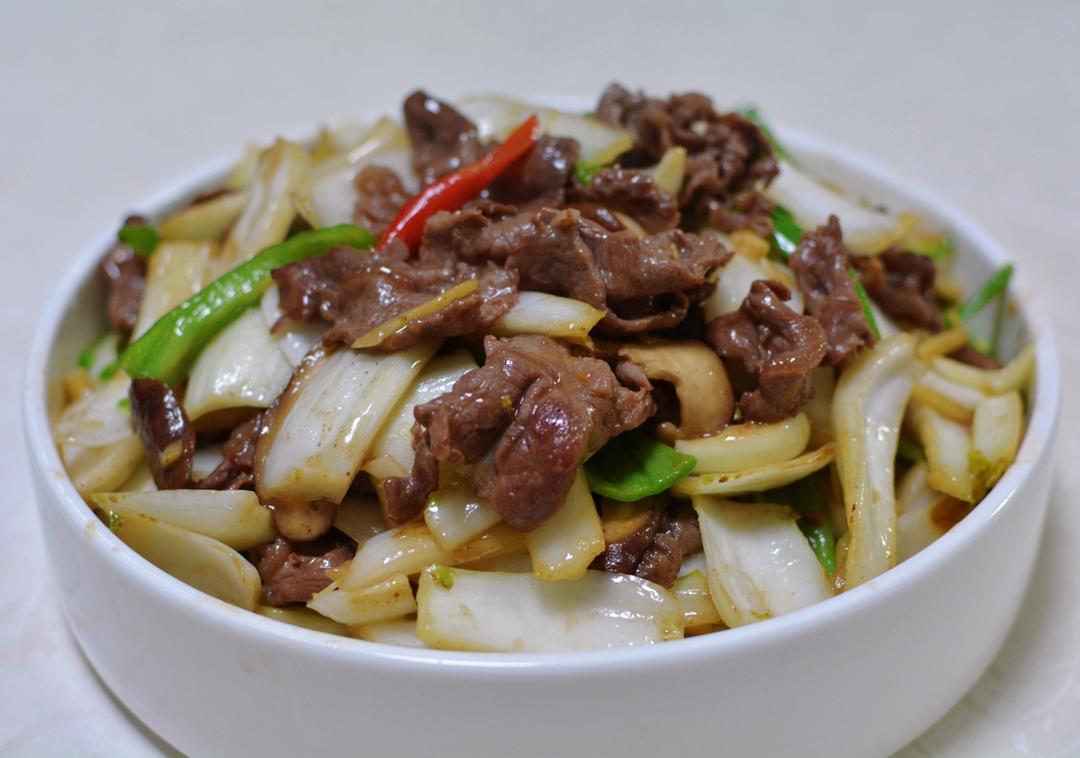 空心菜梗炒牛肉