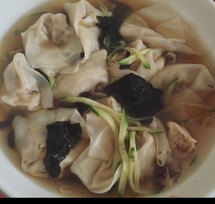 鲜肉虾仁玉米馄饨