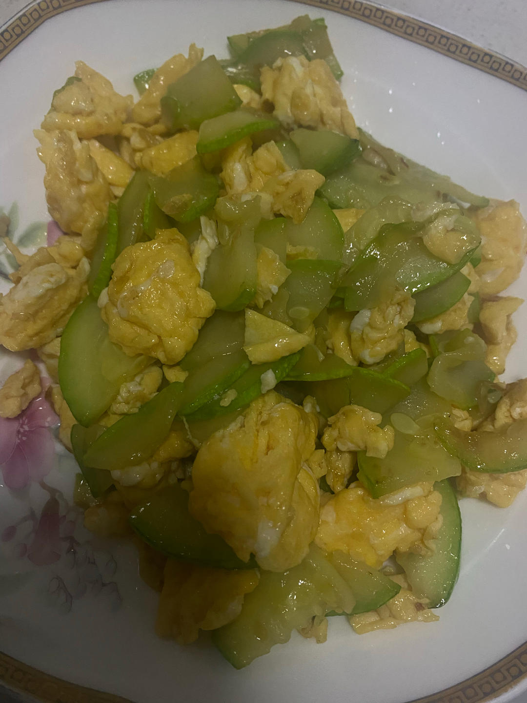 清香的西葫芦炒鸡蛋