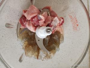 猪肉虾仁饺子！专治不吃肉不吃虾的孩子的做法 步骤3