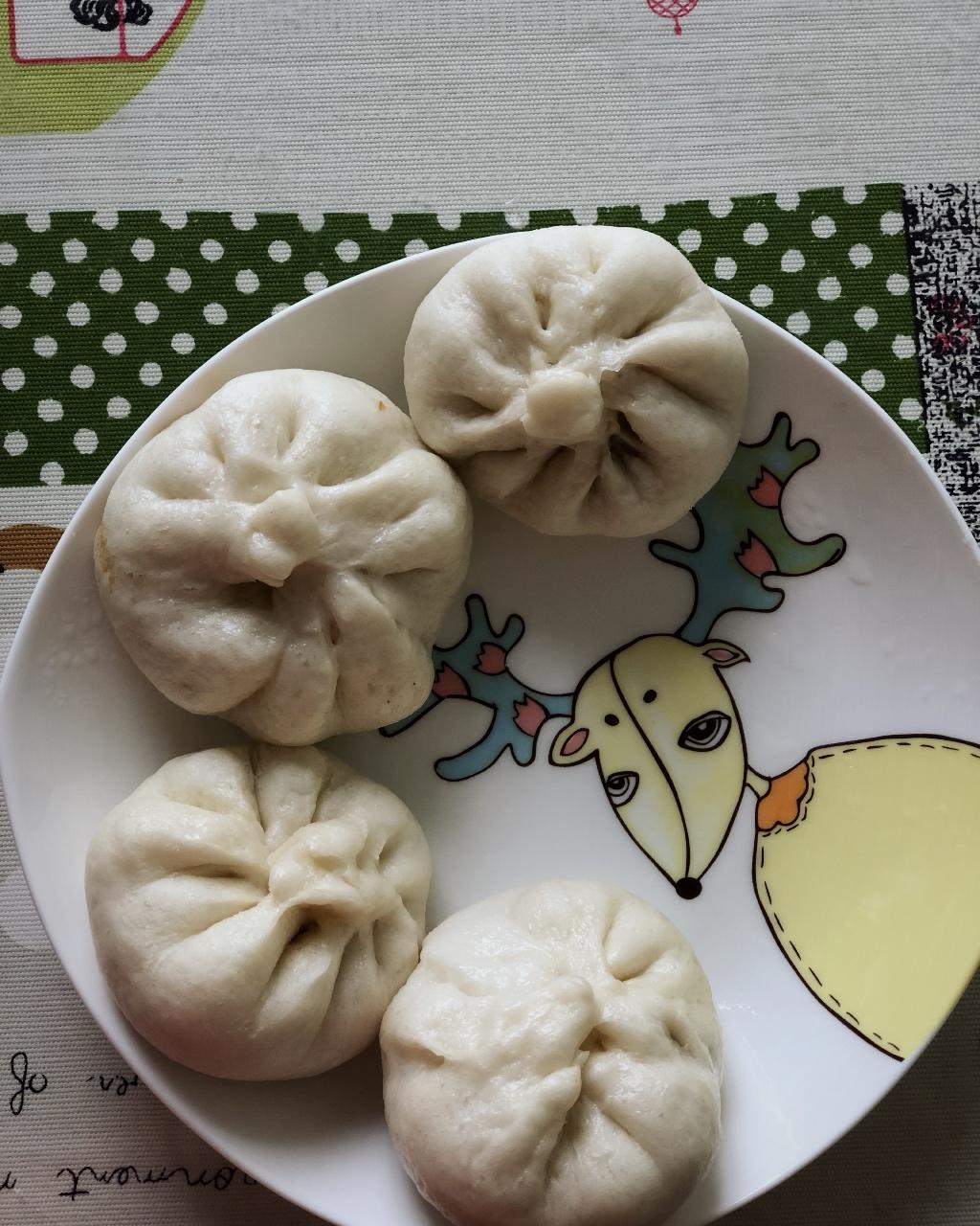 素卷心菜包子