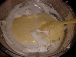 柠檬蜂蜜拜拜蛋糕·Honey Lemon Hot Cross Cake的做法 步骤8