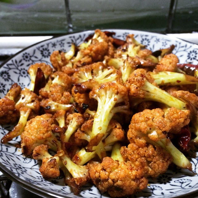 很“浪费”米饭的家常菜之一-------干锅菜花