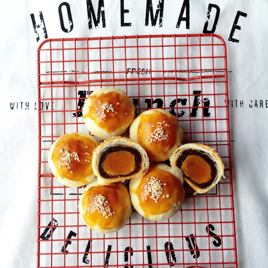 蛋黄酥~紫薯、抹茶、原味~花好月圆，中秋快乐~内附一次做六色蛋黄酥方法~