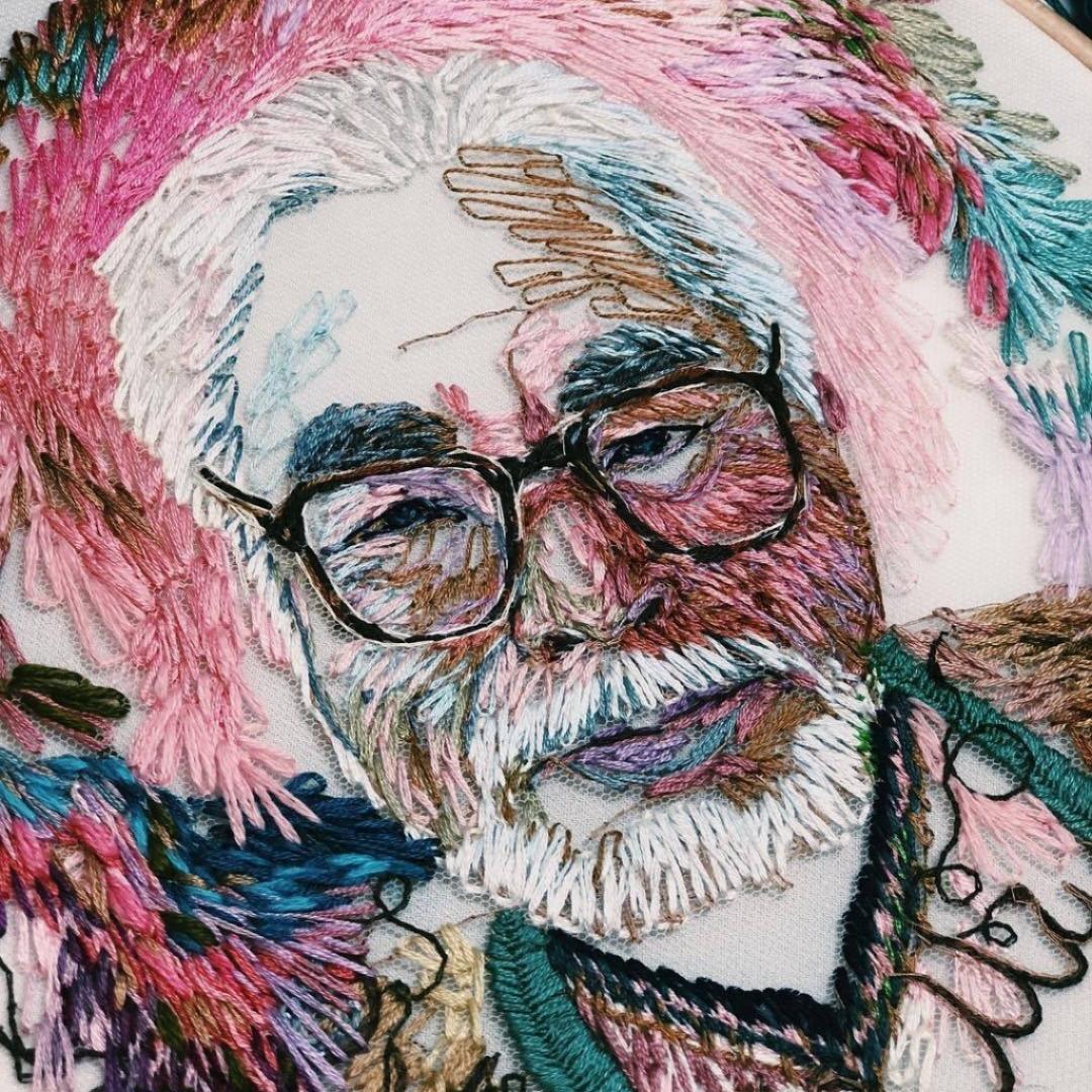 小圆爱蹦哒O(∩_∩)O